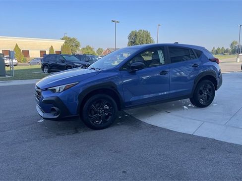 New 2025 Subaru Crosstrek 2.0i image 2
