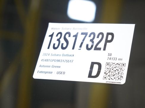 Used 2024 Subaru Outback Touring XT w/ Popular Package #2 image 28