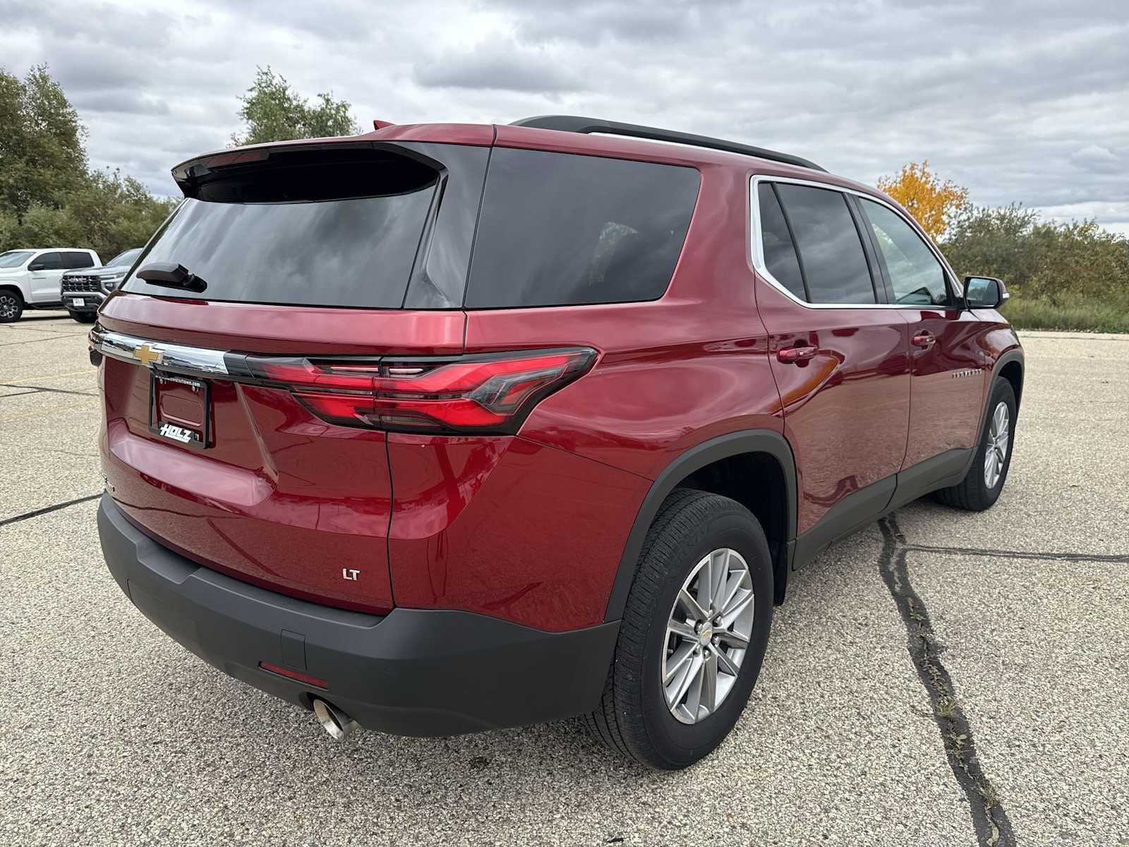 Certified 2023 Chevrolet Traverse LT w/ Rear Camera Mirror Package AWD/4WD image 6