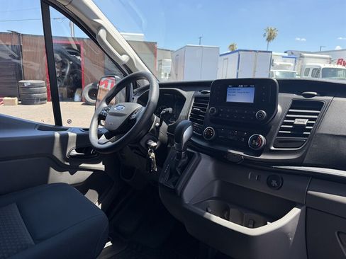 Used 2025 Ford Transit 250 Low Roof w/ Exterior Upgrade Package RWD image 19