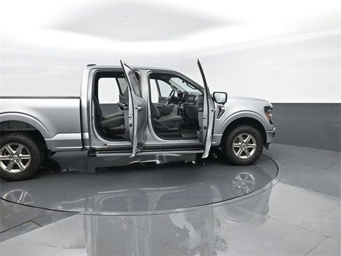 Used 2024 Ford F150 XLT w/ Tow/Haul Package image 29