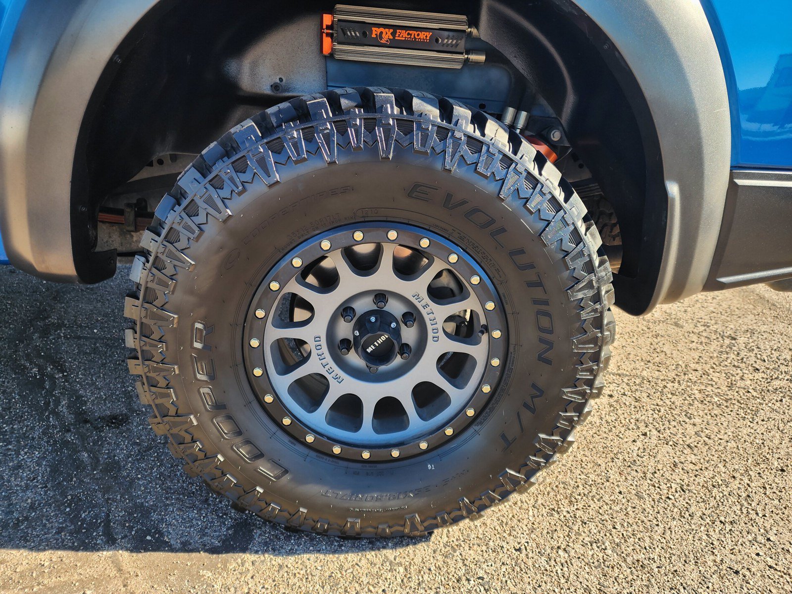 Used 2019 Ford F150 Raptor AWD/4WD image 11
