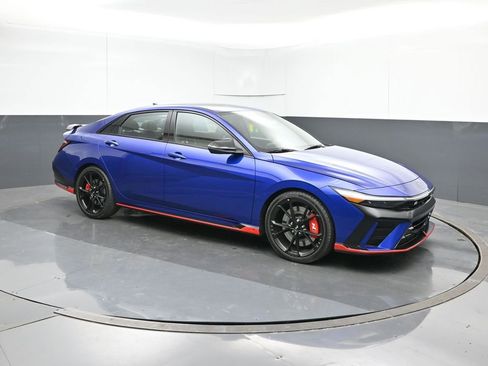New 2026 Hyundai Elantra N FWD image 7