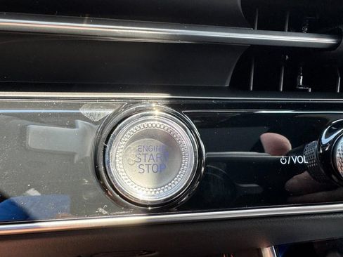 New 2026 Genesis GV70 3.5T Sport Prestige AWD/4WD image 18