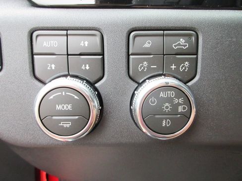 New 2026 GMC Sierra 1500 Elevation w/ Elevation Premium Package AWD/4WD image 19