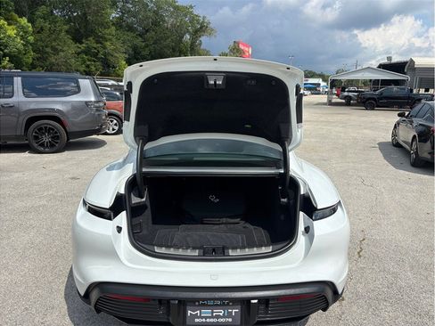 Used 2021 Porsche Taycan 4S w/ Premium Package AWD/4WD image 50