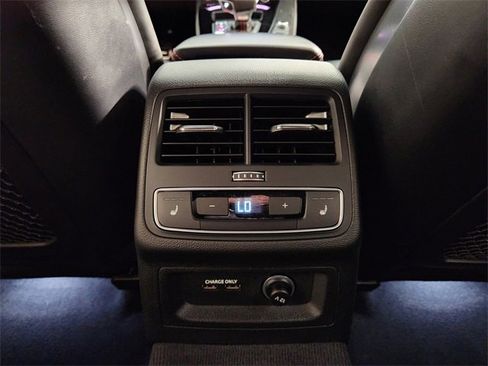 Used 2023 Audi RS 5 Sportback w/ Black Optic Carbon Package image 31