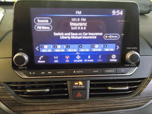 Used 2019 Nissan Altima 2.5 SL FWD image 25