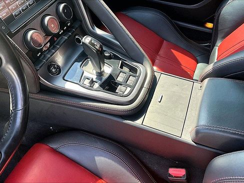 Used 2017 Jaguar F-TYPE R image 14