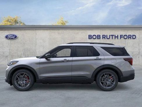 New 2026 Ford Explorer ST image 4