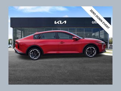 New 2026 Kia K4 EX