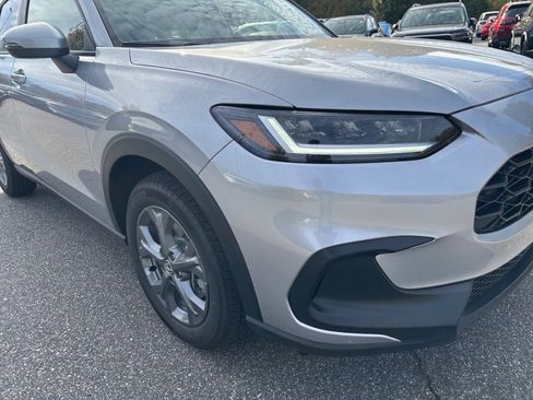 New 2026 Honda HR-V LX image 24