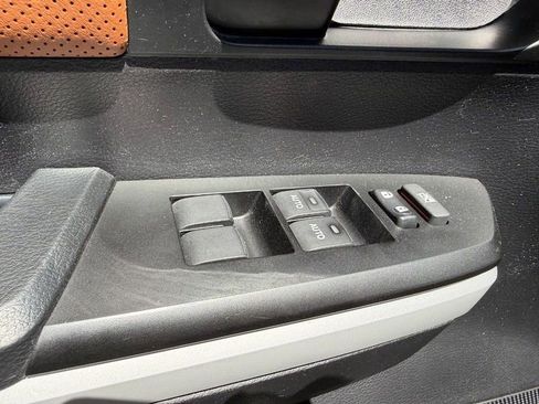 Used 2019 Toyota Tundra 1794 Edition AWD/4WD image 17