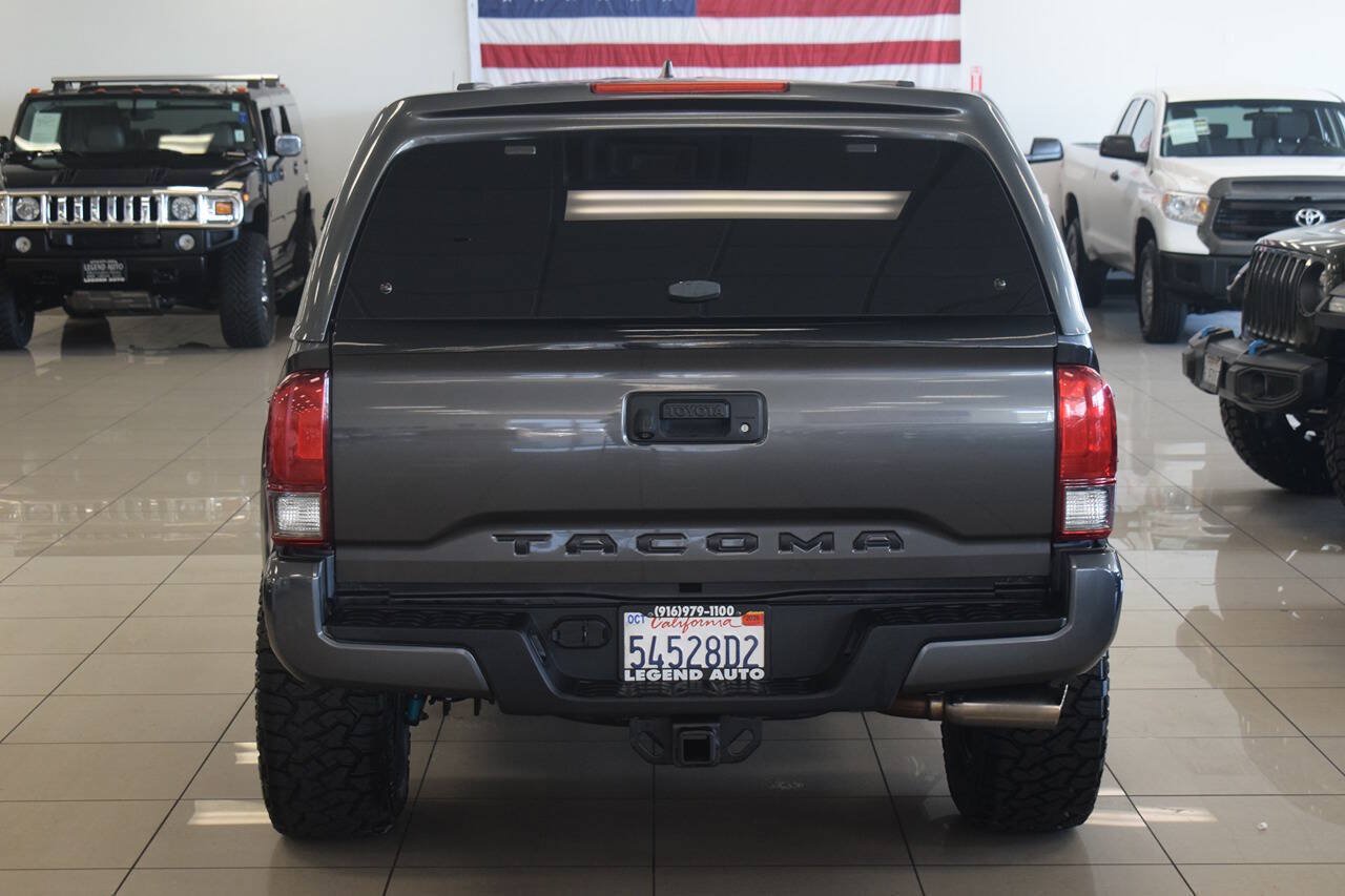 Used 2017 Toyota Tacoma TRD Sport w/ Tow Package (A/T) AWD/4WD image 18