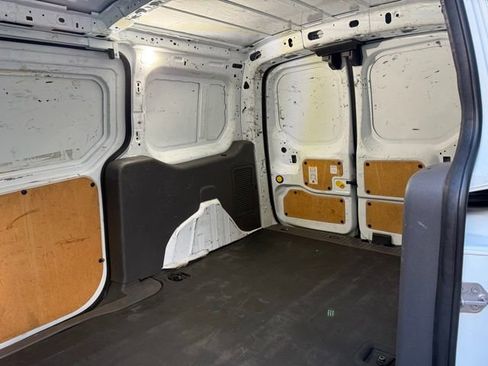 Used 2019 Ford Transit Connect XL image 29
