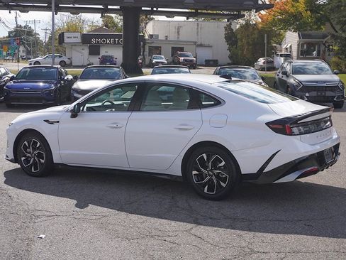 Used 2024 Hyundai Sonata SEL image 9