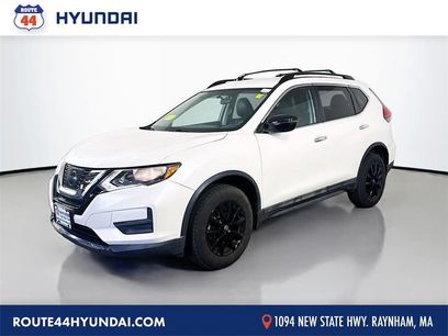 Used 2017 Nissan Rogue SV w/ Midnight Edition