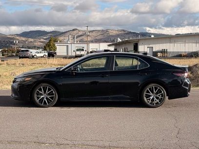Used 2023 Toyota Camry SE w/ Cold Weather Package