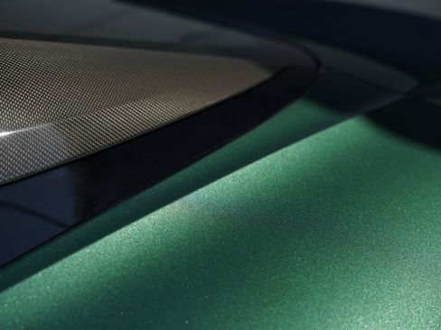 Used 2023 Aston Martin DBS Coupe image 3