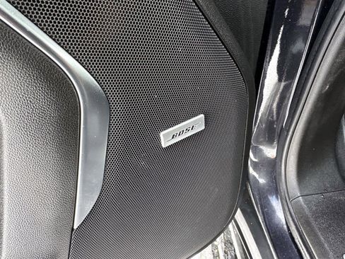 Used 2023 Chevrolet Tahoe LT w/ Luxury Package image 18