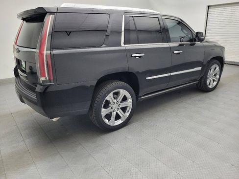 Used 2018 Cadillac Escalade Premium Luxury AWD/4WD image 10