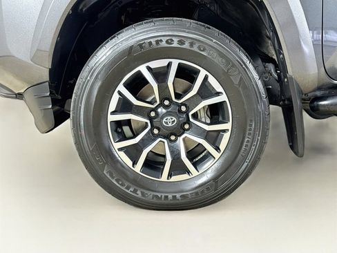 Certified 2023 Toyota Tacoma TRD Sport w/ Advanced Technology Package AWD/4WD image 25
