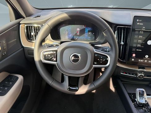 New 2026 Volvo XC60 B5 Plus w/ Protection Package Premier image 25