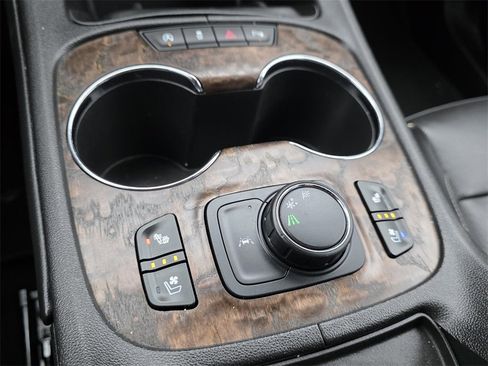 Used 2020 GMC Acadia Denali w/ Technology Package image 45