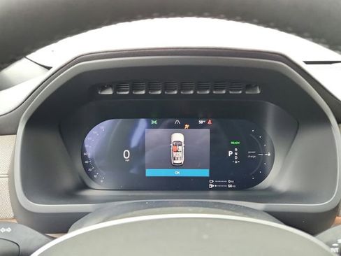 New 2026 Volvo XC90 T8 Plus image 32