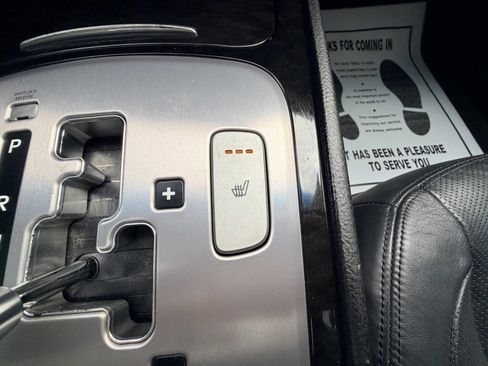 Used 2012 Hyundai Genesis 3.8 w/ Premium Pkg image 22