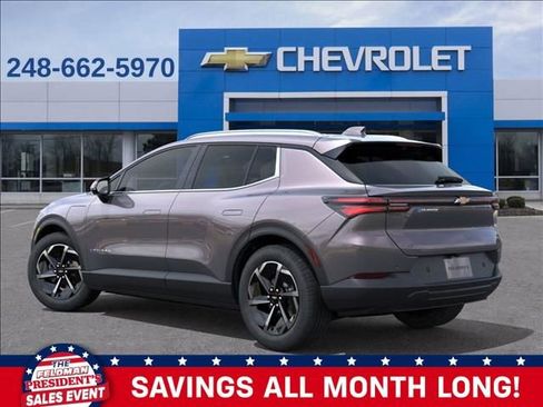 Used 2026 Chevrolet Equinox EV LT image 3