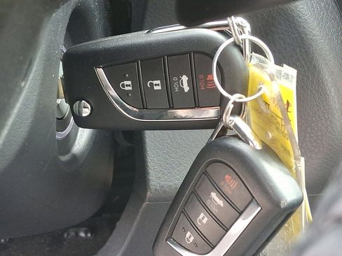 Certified 2023 Toyota Camry SE image 24