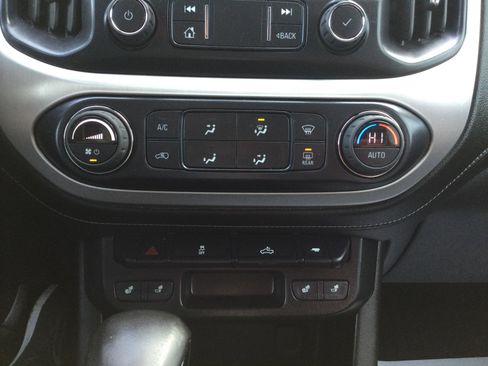 Used 2022 GMC Canyon Elevation w/ Elevation Premium Package image 13