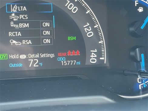 Used 2025 Toyota RAV4 XLE image 33