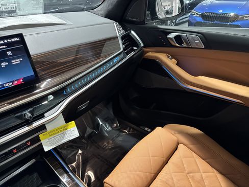 New 2026 BMW X7 xDrive40i w/ M Sport Package image 22