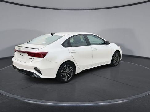 Used 2023 Kia Forte GT-Line w/ GT-Line Premium Package FWD image 8