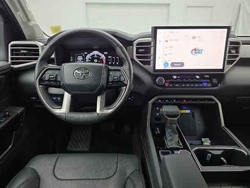 Used 2024 Toyota Tundra Limited AWD/4WD image 17