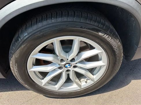 Used 2019 BMW X5 xDrive40i w/ Convenience Package AWD/4WD image 19