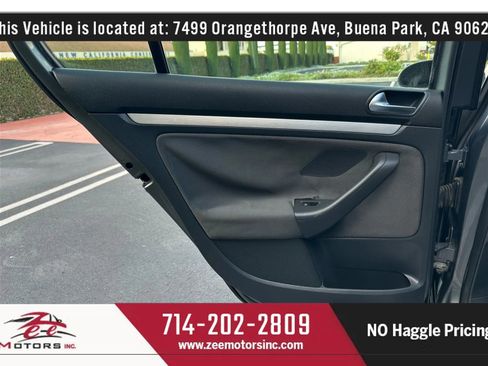 Used 2009 Volkswagen GTI 4-Door image 45