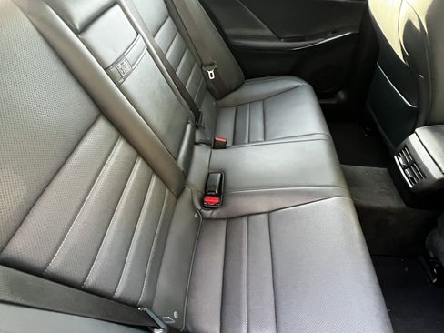 Used 2023 Lexus IS 350 F Sport w/ Navigation Package image 40