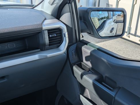 Used 2023 Ford F150 XL w/ XL Chrome Appearance Package AWD/4WD image 17