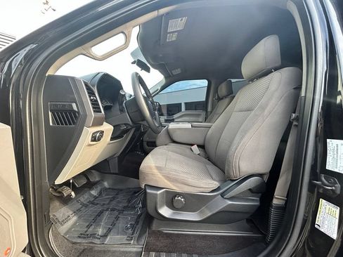 Used 2017 Ford F150 XLT RWD image 10