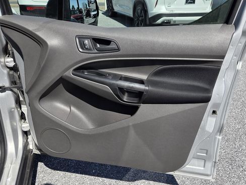 Used 2021 Ford Transit Connect XL image 27