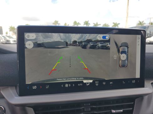 New 2026 Ford Explorer ST-Line w/ ST-Line Street Pack image 18