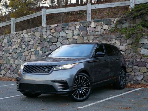 Used 2018 Land Rover Range Rover Velar R-Dynamic HSE image 2