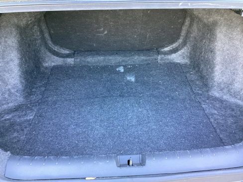 Used 2017 Honda Civic EX image 3