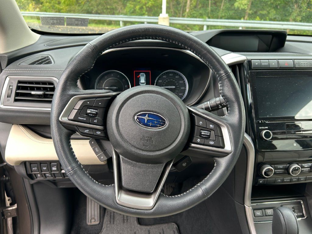 Used 2021 Subaru Ascent Limited w/ Technology Package AWD/4WD image 15