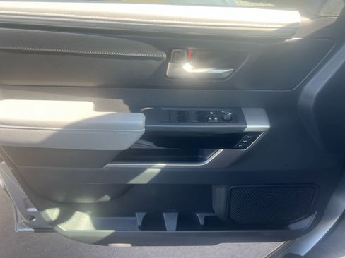 Used 2024 Toyota Tundra Limited image 12