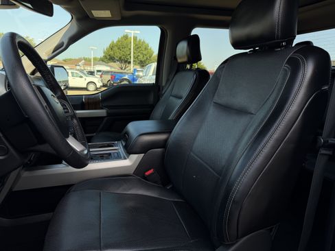 Used 2016 Ford F150 Lariat w/ Equipment Group 502A Luxury AWD/4WD image 29