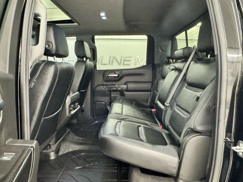 Used 2021 Chevrolet Silverado 1500 RST w/ Convenience Package II AWD/4WD image 12